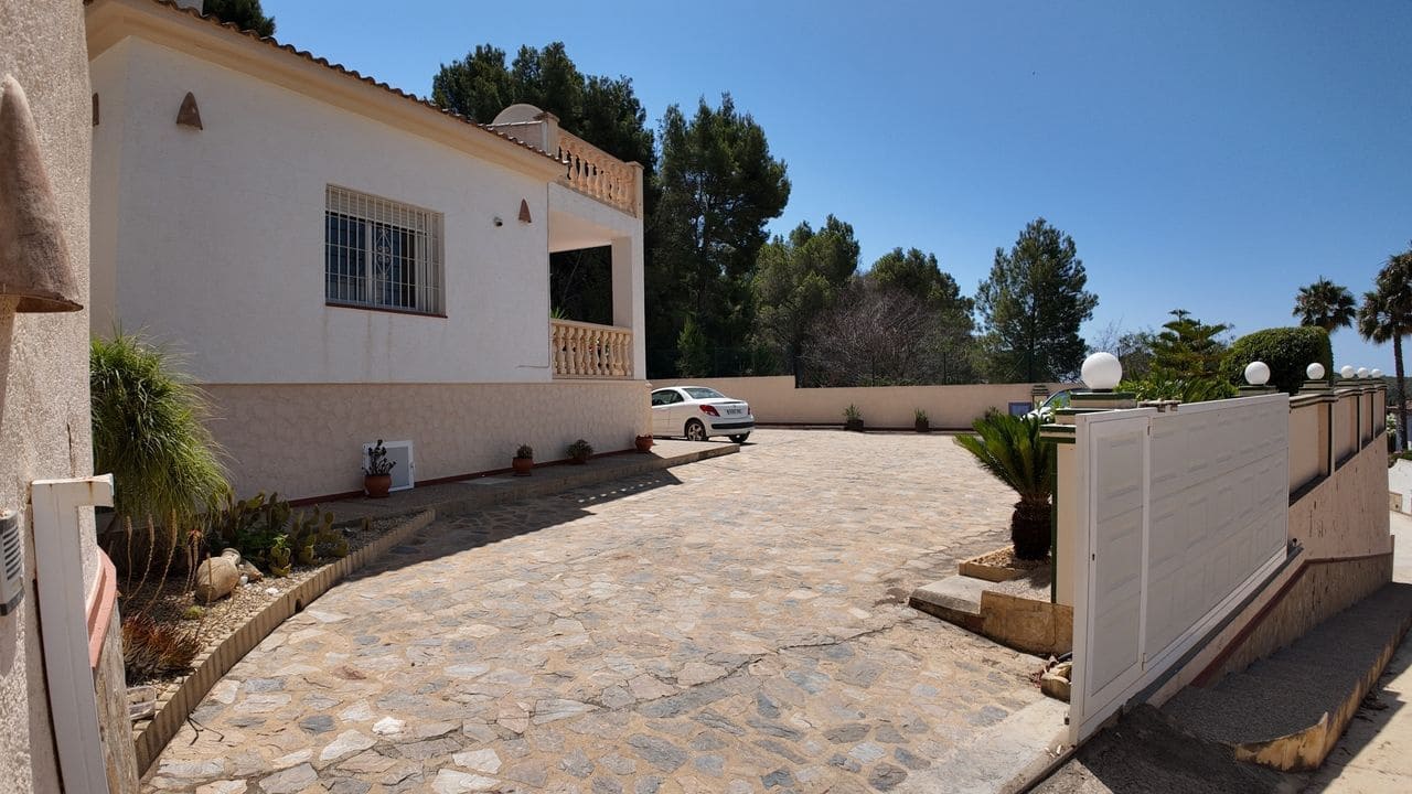 3 soverom Villa til salgs i Altea la Vella med svømmebasseng garasje - € 950 000 (Ref: 9417955)