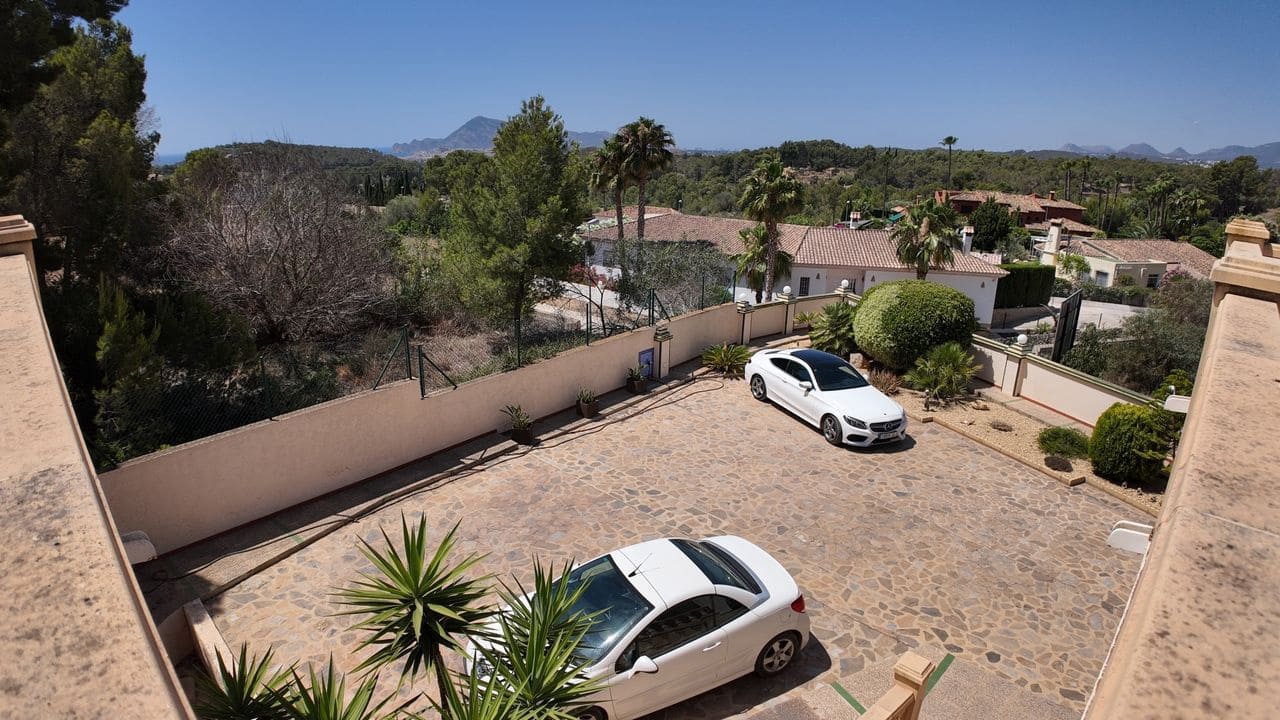 3 soverom Villa til salgs i Altea la Vella med svømmebasseng garasje - € 950 000 (Ref: 9417955)