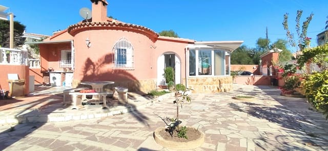 3 Zimmer Villa zu verkaufen in Calpe / Calp mit Pool Garage - 535.000 € (Ref: 9417956)