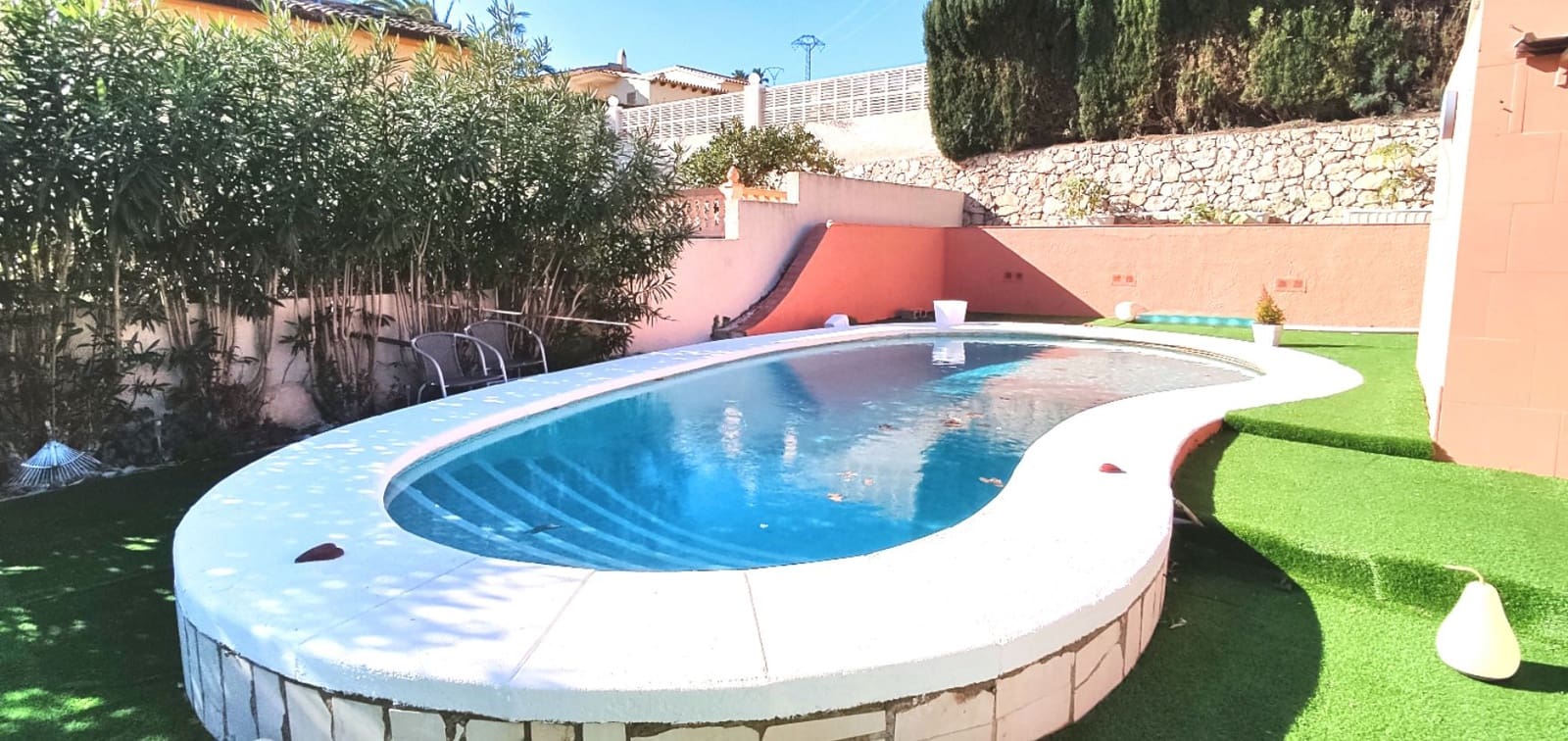 3 Zimmer Villa zu verkaufen in Calpe / Calp mit Pool Garage - 535.000 € (Ref: 9417956)