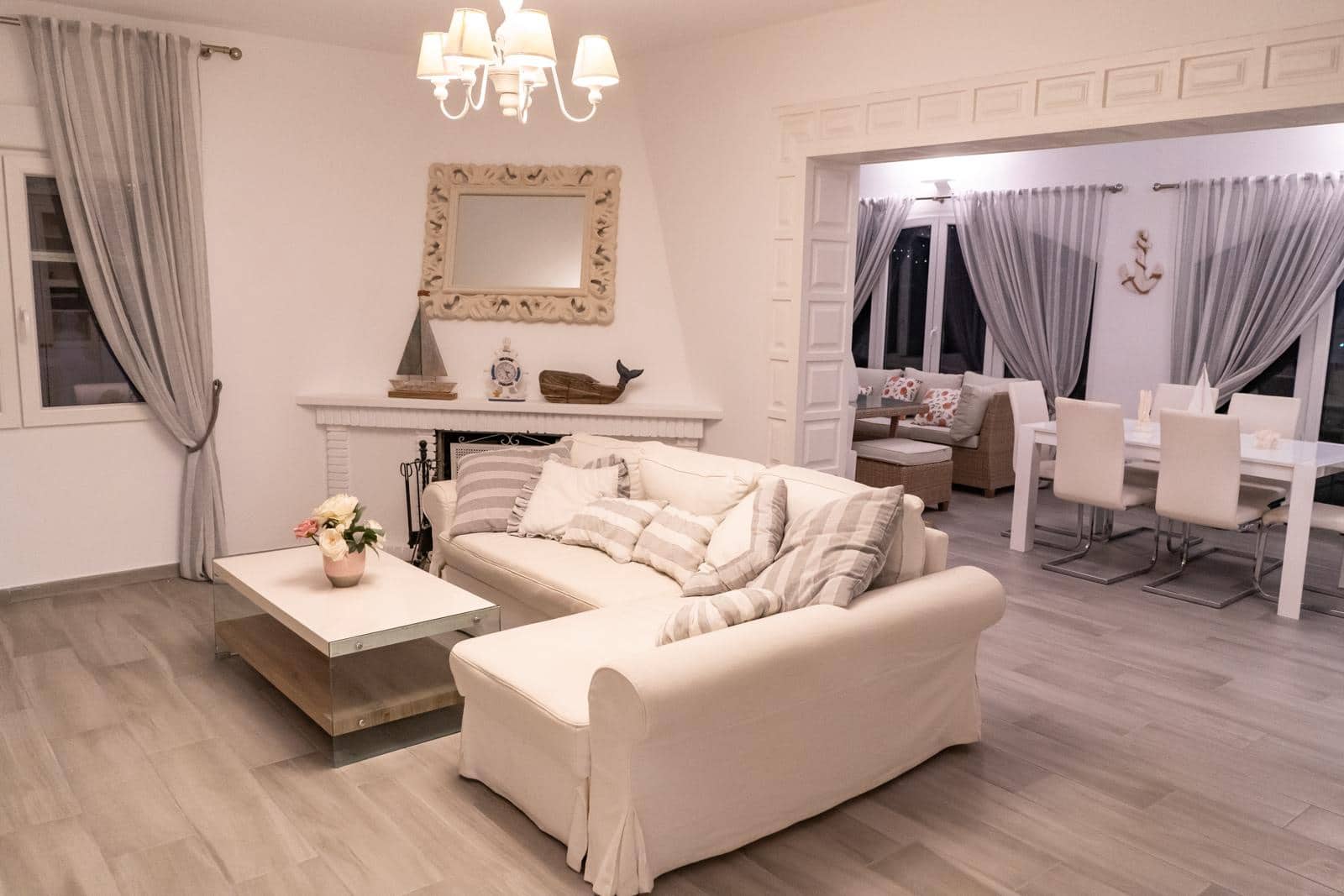 4 bedroom Villa for sale in Altea with pool garage - € 645,000 (Ref: 9417957)