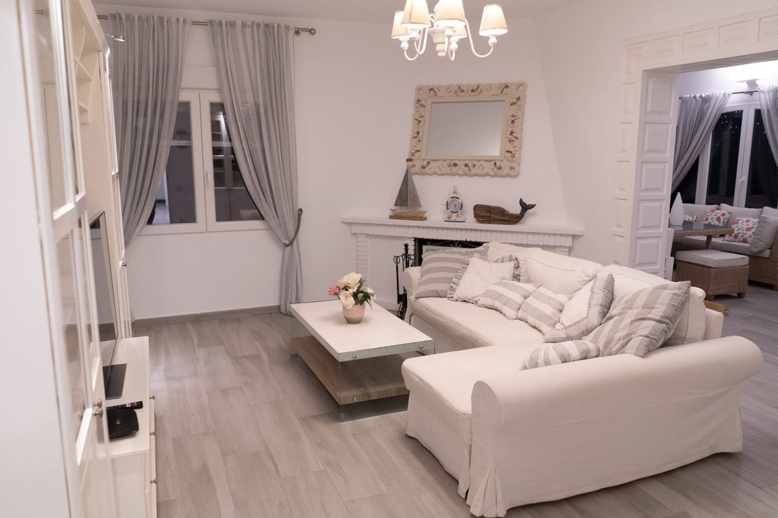 4 bedroom Villa for sale in Altea with pool garage - € 645,000 (Ref: 9417957)