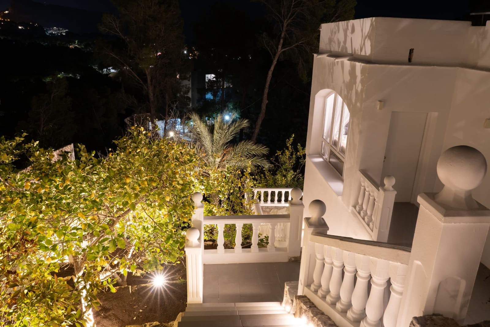 4 bedroom Villa for sale in Altea with pool garage - € 645,000 (Ref: 9417957)