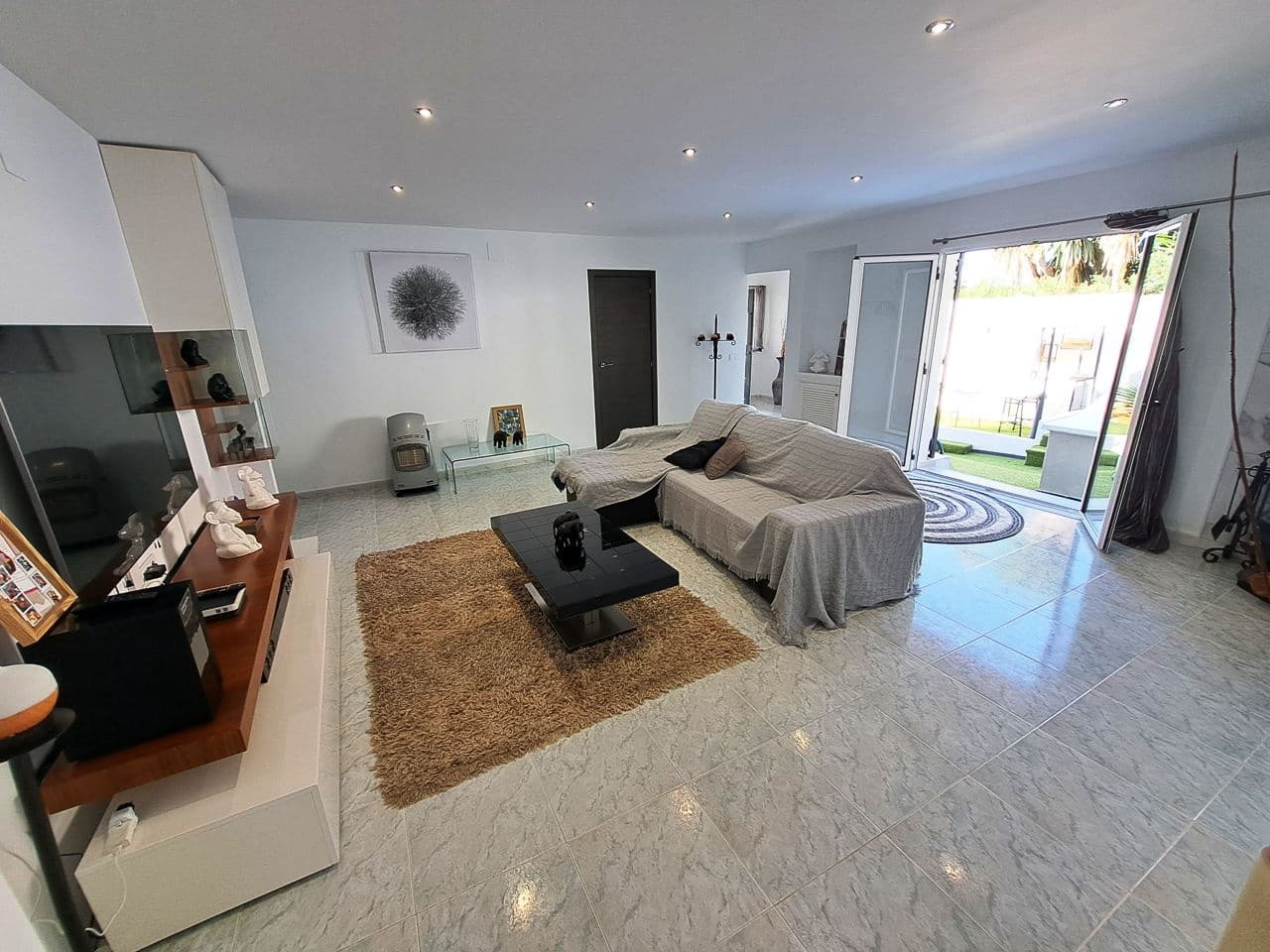 3 soveværelse Villa til salg i La Nucia med swimmingpool garage - € 495.000 (Ref: 9417959)