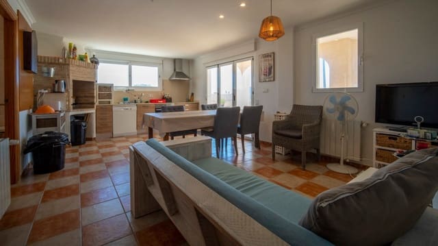 4 soveværelse Villa til salg i Calpe / Calp med swimmingpool garage - € 855.000 (Ref: 9417962)