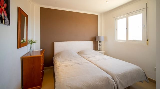 4 soveværelse Villa til salg i Calpe / Calp med swimmingpool garage - € 855.000 (Ref: 9417962)