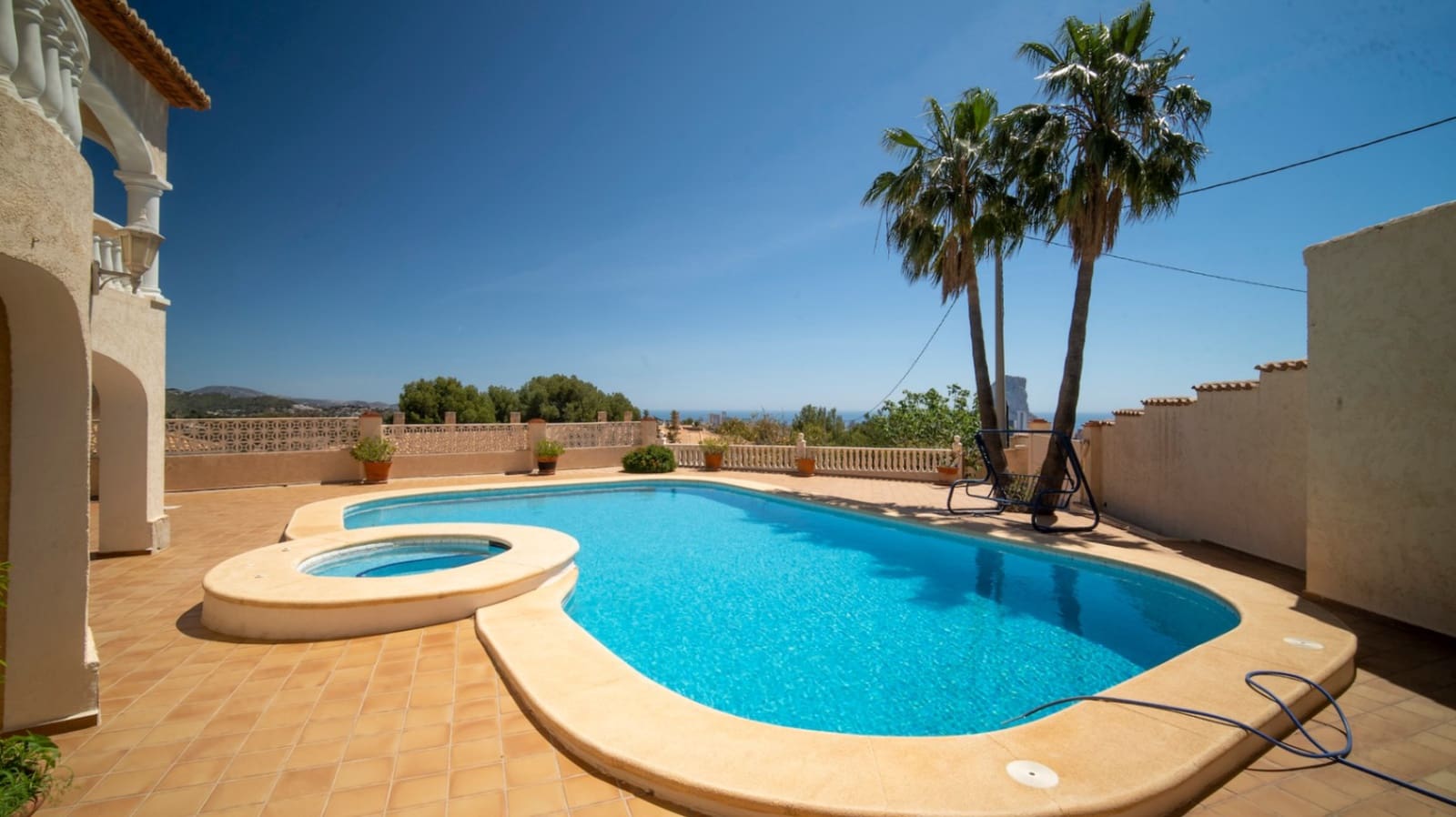 4 soveværelse Villa til salg i Calpe / Calp med swimmingpool garage - € 855.000 (Ref: 9417962)