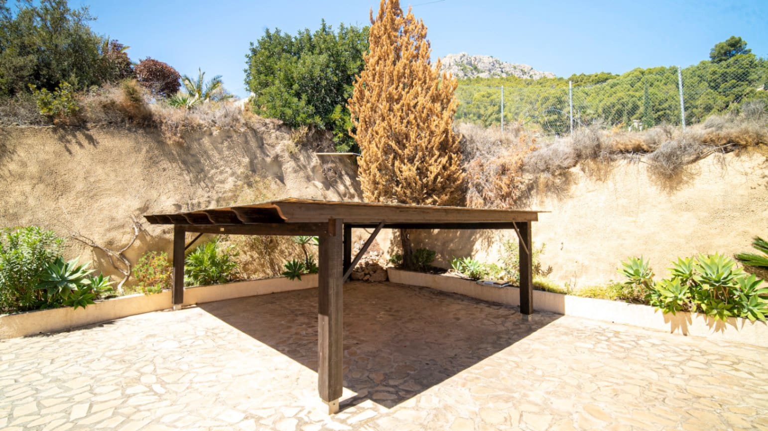 4 soveværelse Villa til salg i Calpe / Calp med swimmingpool garage - € 855.000 (Ref: 9417962)