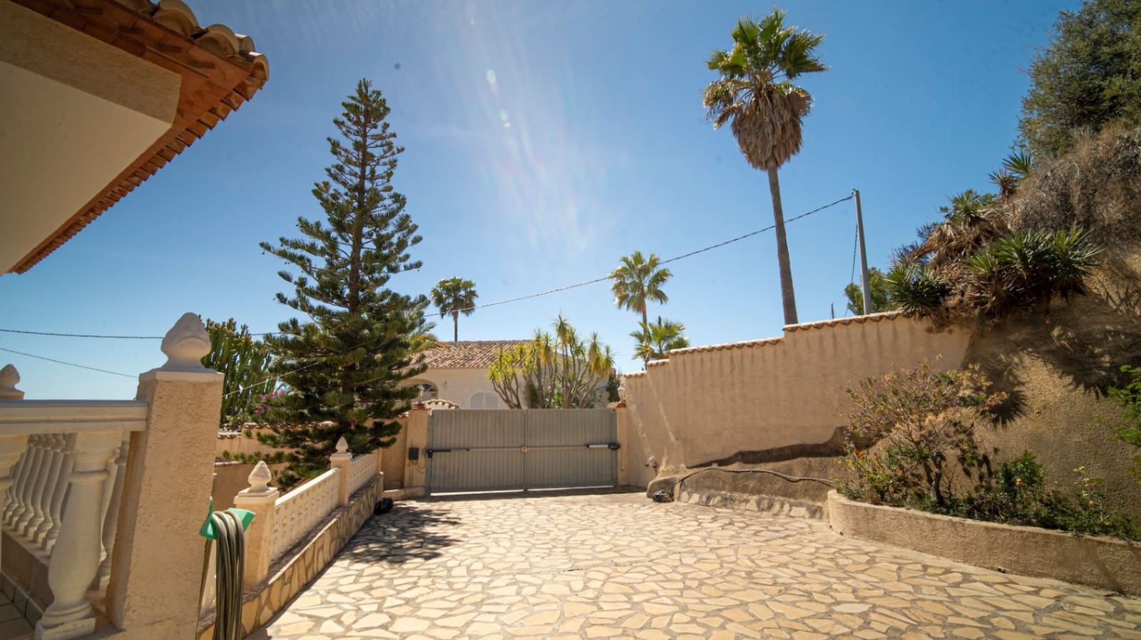 4 soveværelse Villa til salg i Calpe / Calp med swimmingpool garage - € 855.000 (Ref: 9417962)