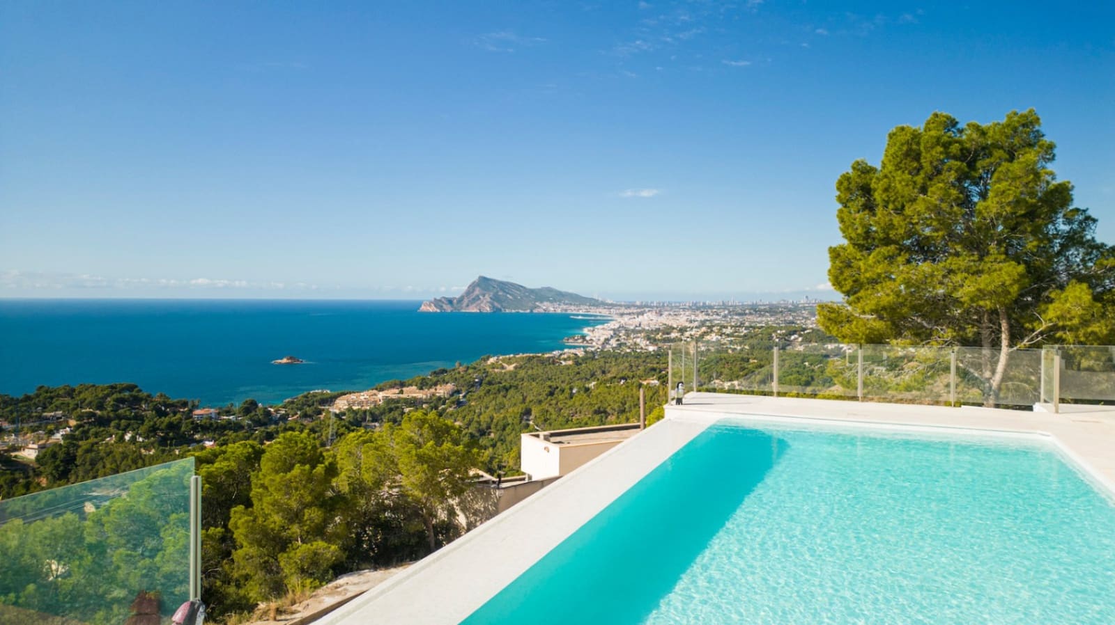 3 Zimmer Villa zu verkaufen in Altea mit Pool Garage - 1.788.000 € (Ref: 9417965)