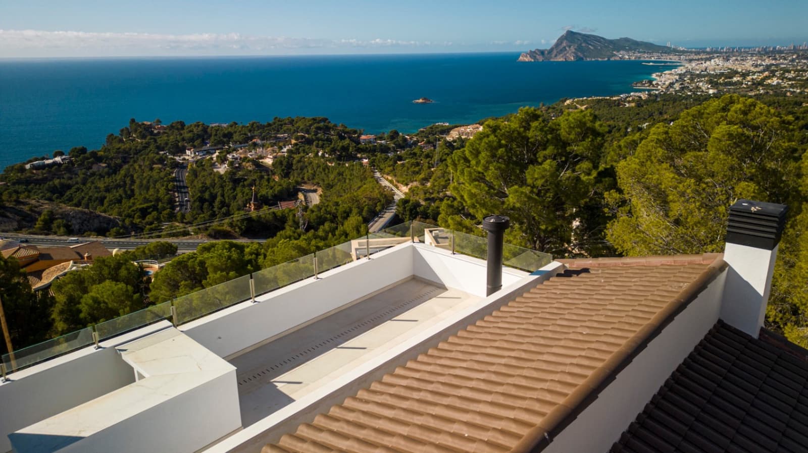 3 Zimmer Villa zu verkaufen in Altea mit Pool Garage - 1.788.000 € (Ref: 9417965)