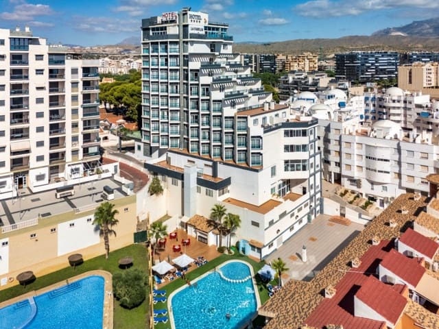 Hotel for sale in El Campello with pool garage - € 12,500,000 (Ref: 9417969)