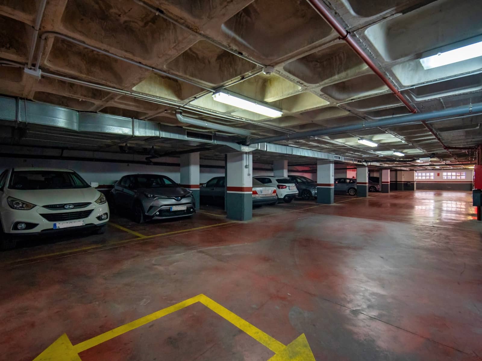 Hotell til salgs i El Campello med svømmebasseng garasje - € 12 500 000 (Ref: 9417969)