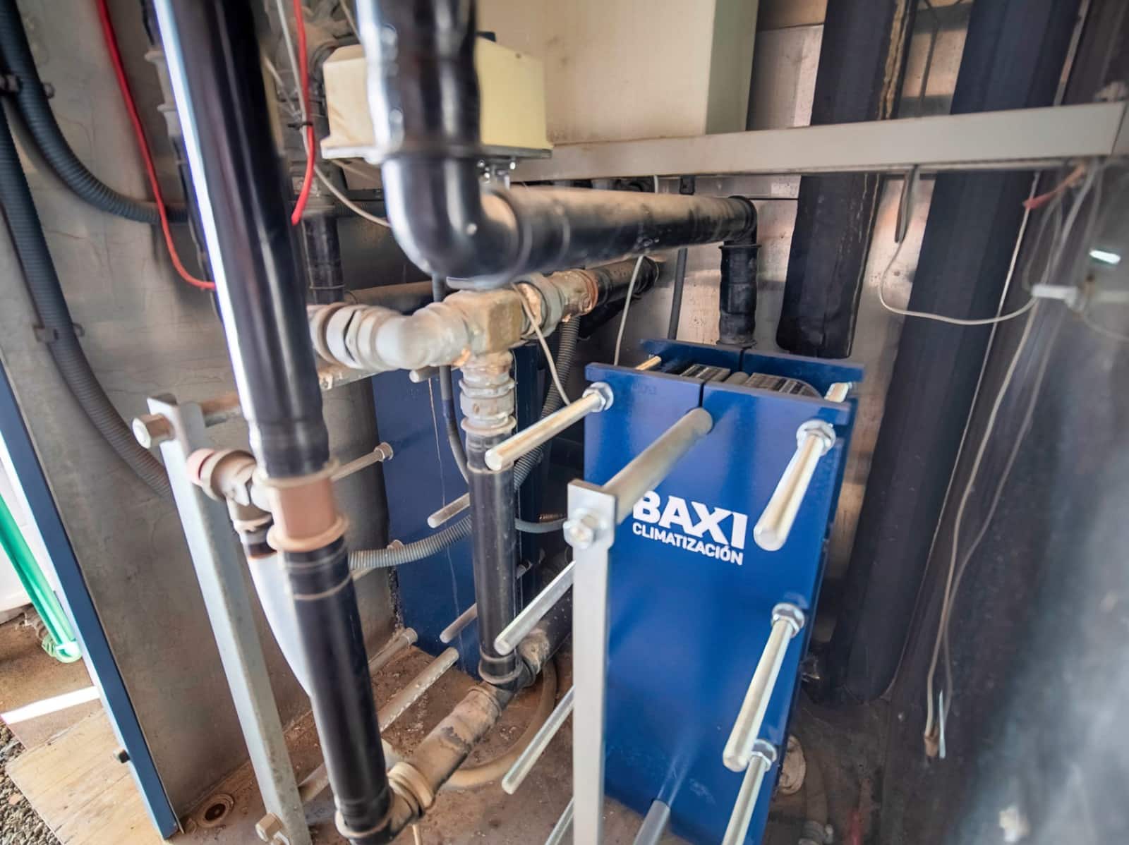 Hotell til salgs i El Campello med svømmebasseng garasje - € 12 500 000 (Ref: 9417969)