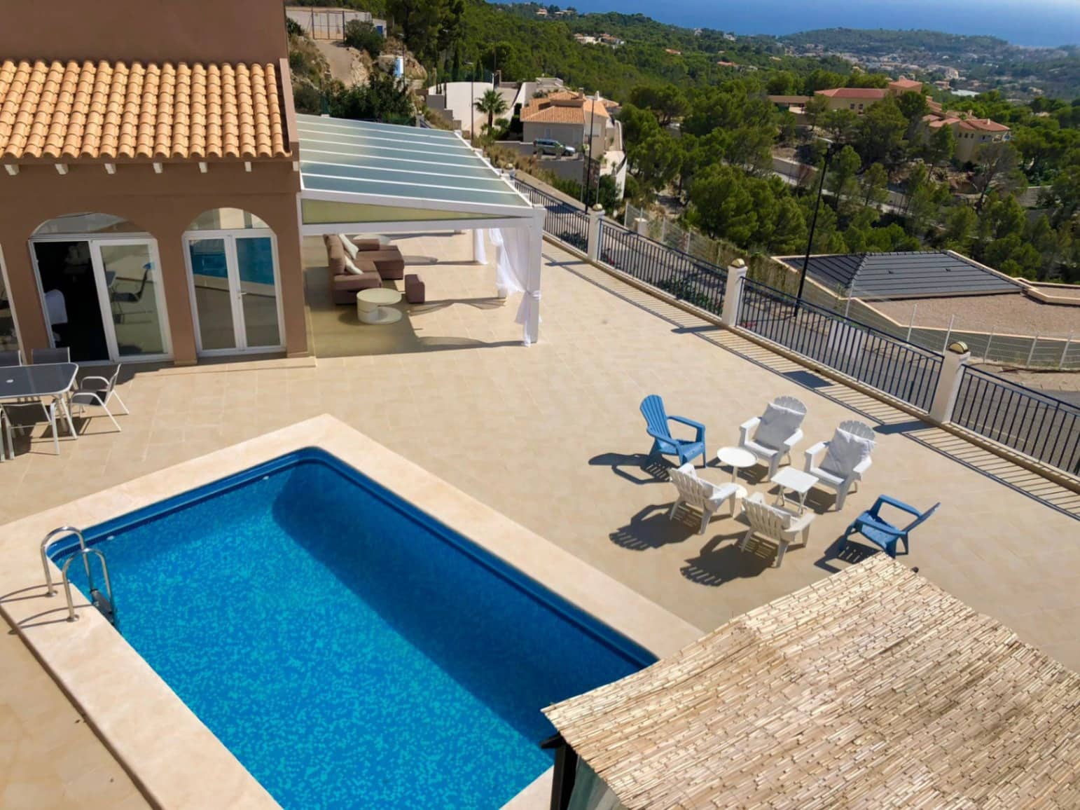 3 soverom Villa til salgs i Altea la Vella med svømmebasseng garasje - € 775 000 (Ref: 9417970)
