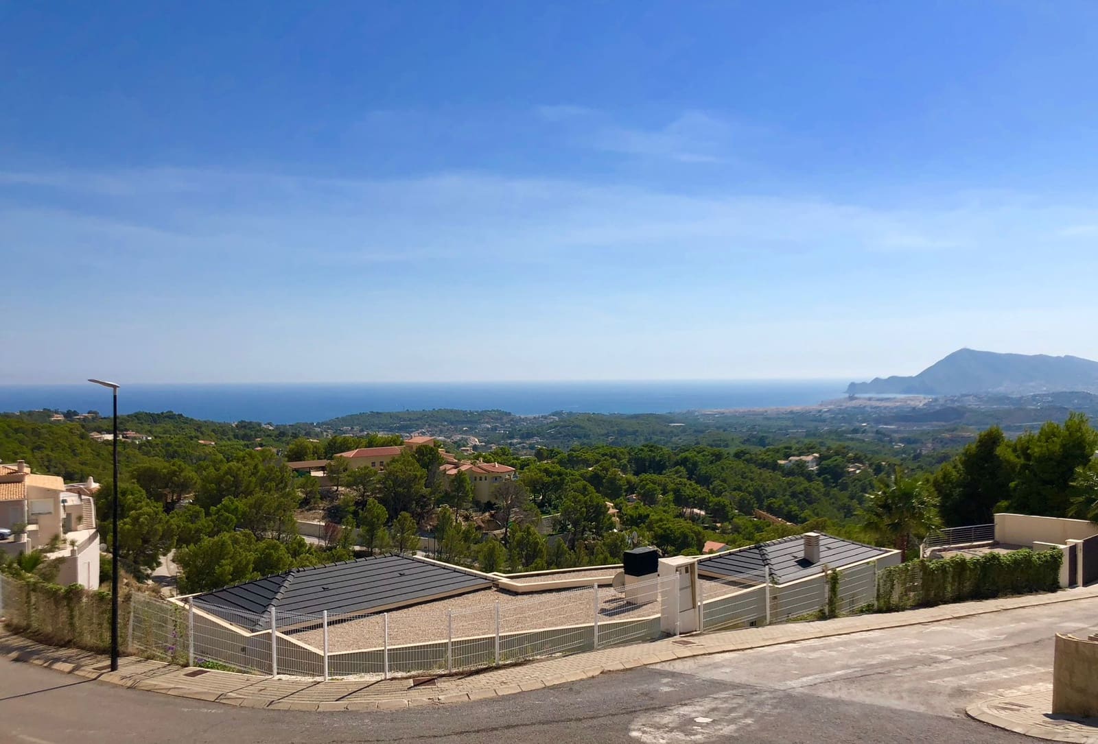 3 soverom Villa til salgs i Altea la Vella med svømmebasseng garasje - € 775 000 (Ref: 9417970)
