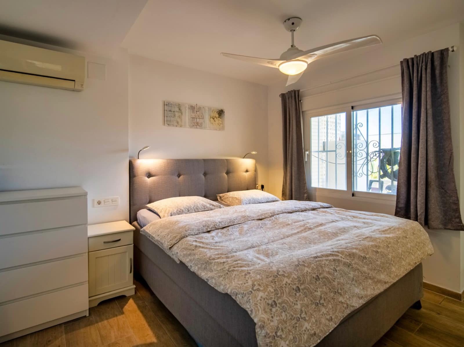 15 bedroom Hotel for sale in Albir with pool garage - € 1,750,000 (Ref: 9417971)