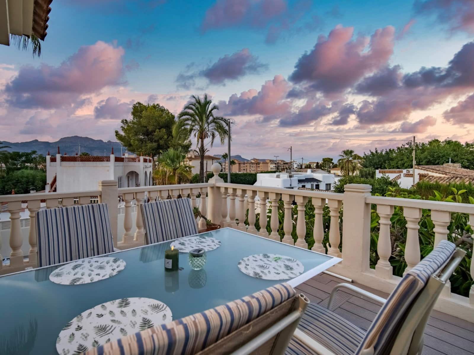 15 bedroom Hotel for sale in Albir with pool garage - € 1,750,000 (Ref: 9417971)