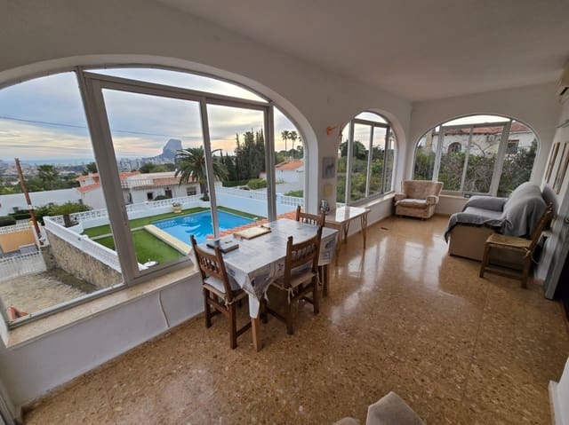 2 soverom Villa til salgs i Calpe / Calp med svømmebasseng garasje - € 499 000 (Ref: 9482217)