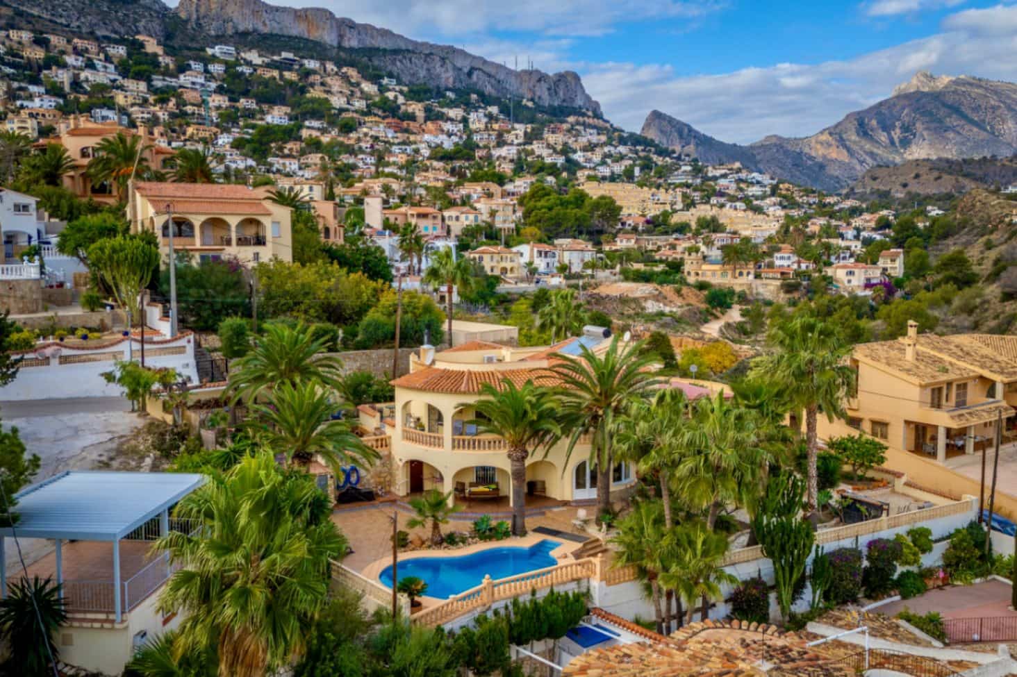 5 bedroom Villa for sale in Calpe / Calp with pool garage - € 850,000 (Ref: 9482218)