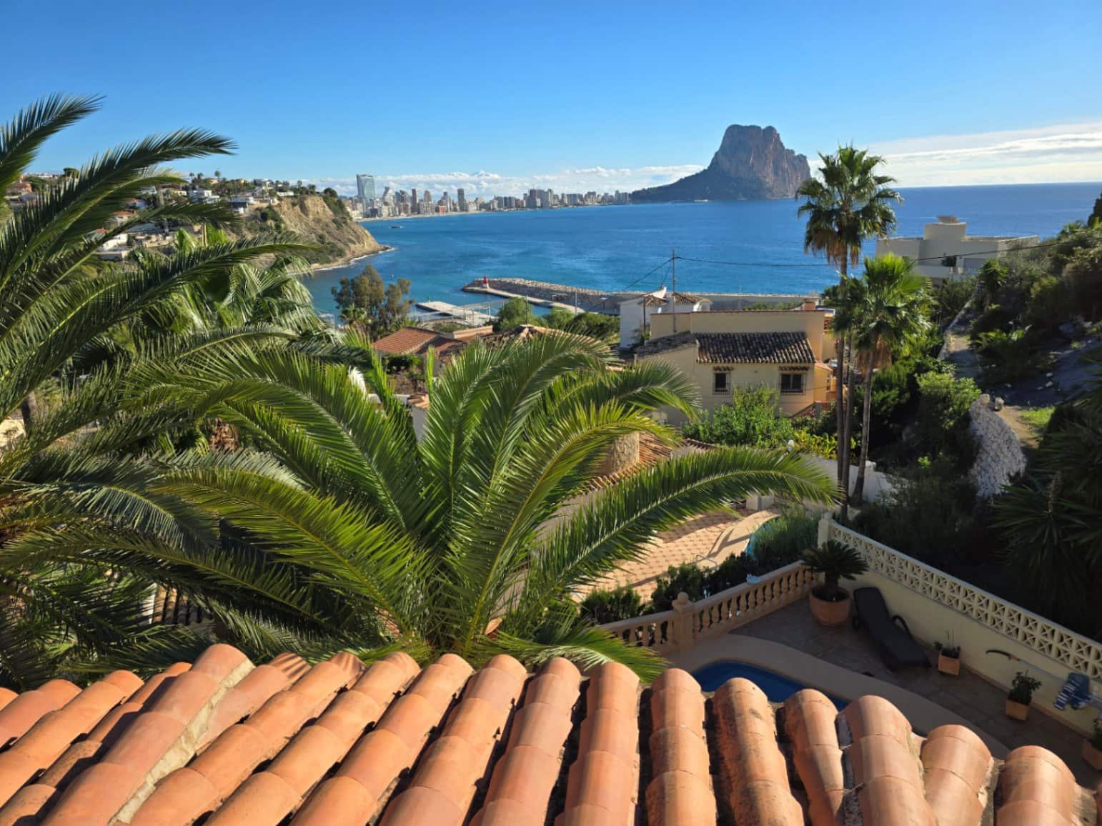 5 bedroom Villa for sale in Calpe / Calp with pool garage - € 850,000 (Ref: 9482218)