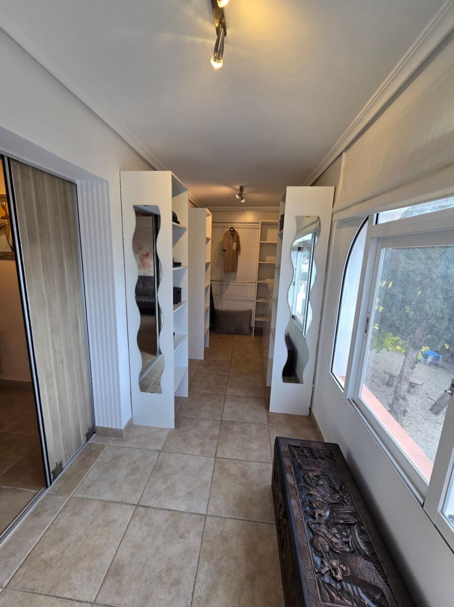 4 soveværelse Villa til salg i Calpe / Calp med swimmingpool garage - € 749.000 (Ref: 9482219)