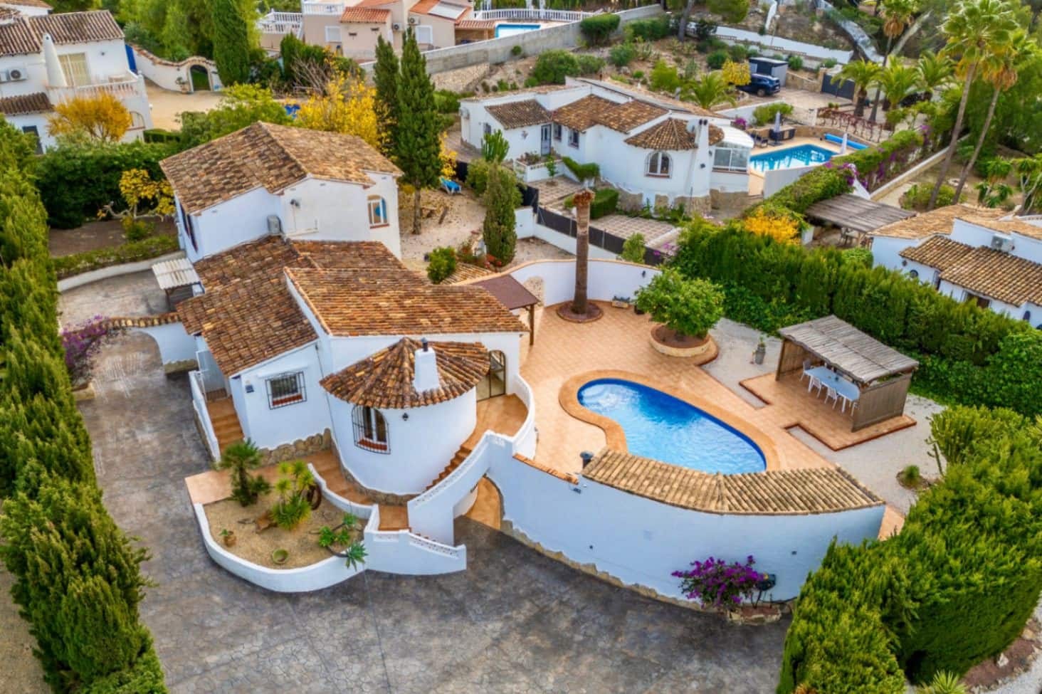 4 soveværelse Villa til salg i Calpe / Calp med swimmingpool garage - € 749.000 (Ref: 9482219)