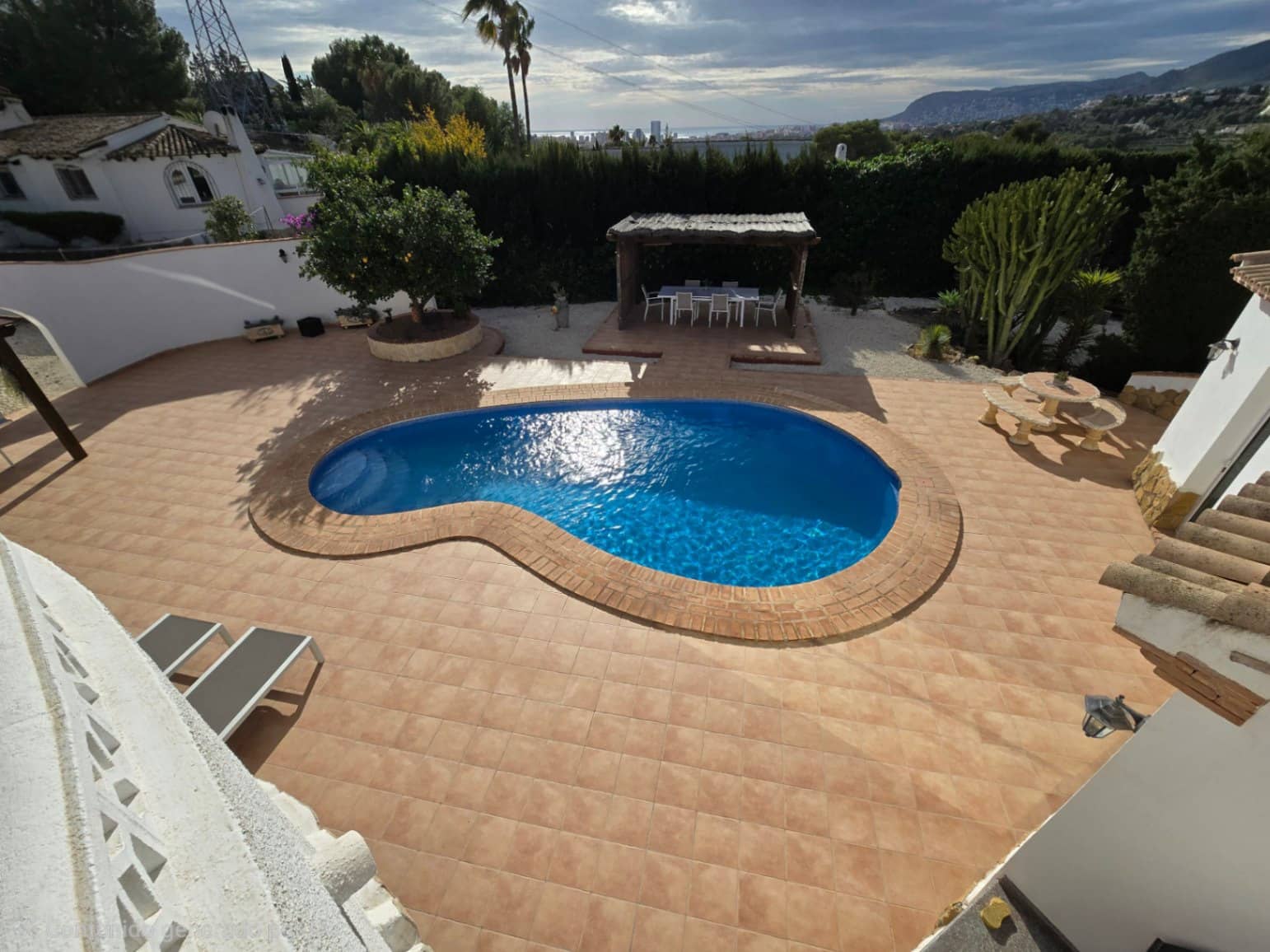4 soveværelse Villa til salg i Calpe / Calp med swimmingpool garage - € 749.000 (Ref: 9482219)