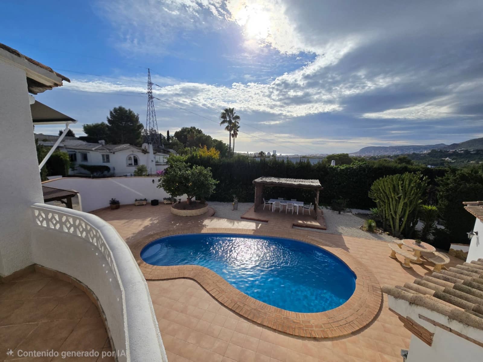 4 soveværelse Villa til salg i Calpe / Calp med swimmingpool garage - € 749.000 (Ref: 9482219)