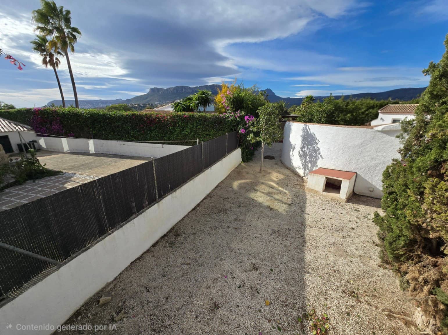 4 soveværelse Villa til salg i Calpe / Calp med swimmingpool garage - € 749.000 (Ref: 9482219)