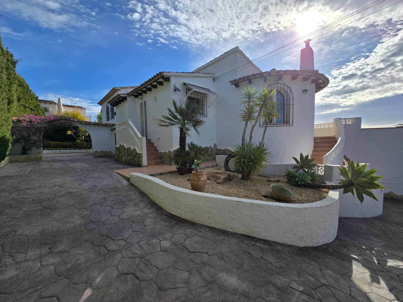 4 soveværelse Villa til salg i Calpe / Calp med swimmingpool garage - € 749.000 (Ref: 9482219)