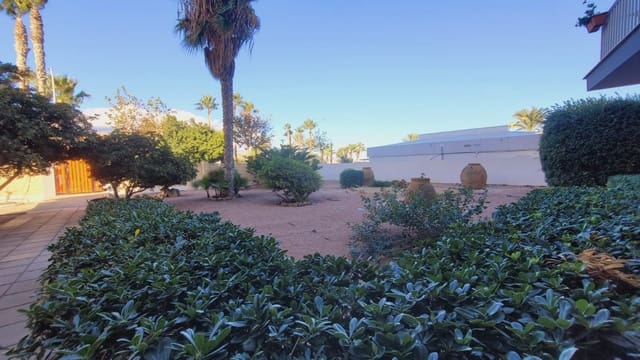 Apartamento de 2 habitaciones en Albir, Alfaz del Pi / L'Alfàs del Pi en venta con garaje - 280.000 € (Ref: 9482227)