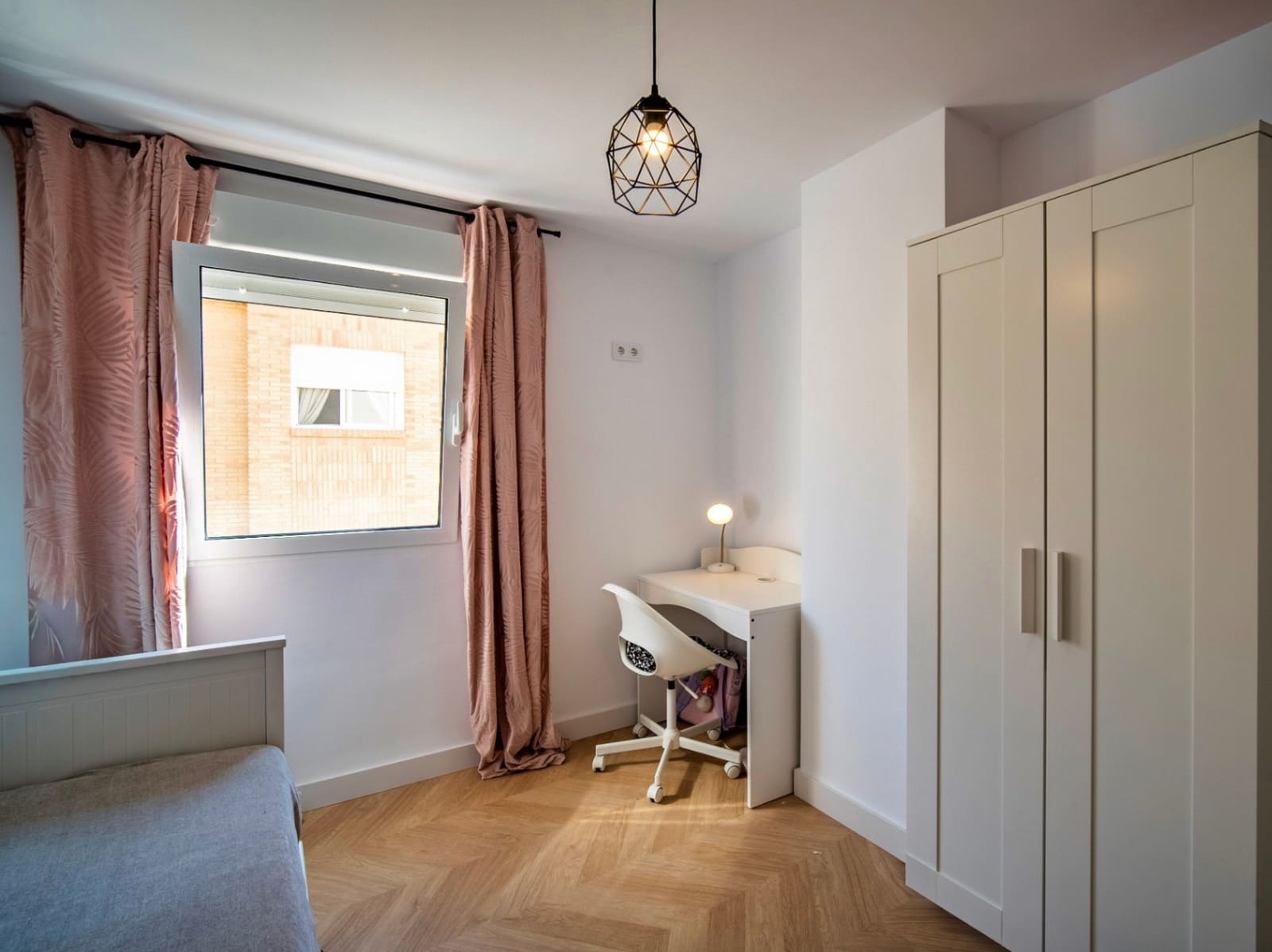 2 bedroom Apartment for sale in Alfaz del Pi / L'Alfas del Pi - € 239,000 (Ref: 9482228)