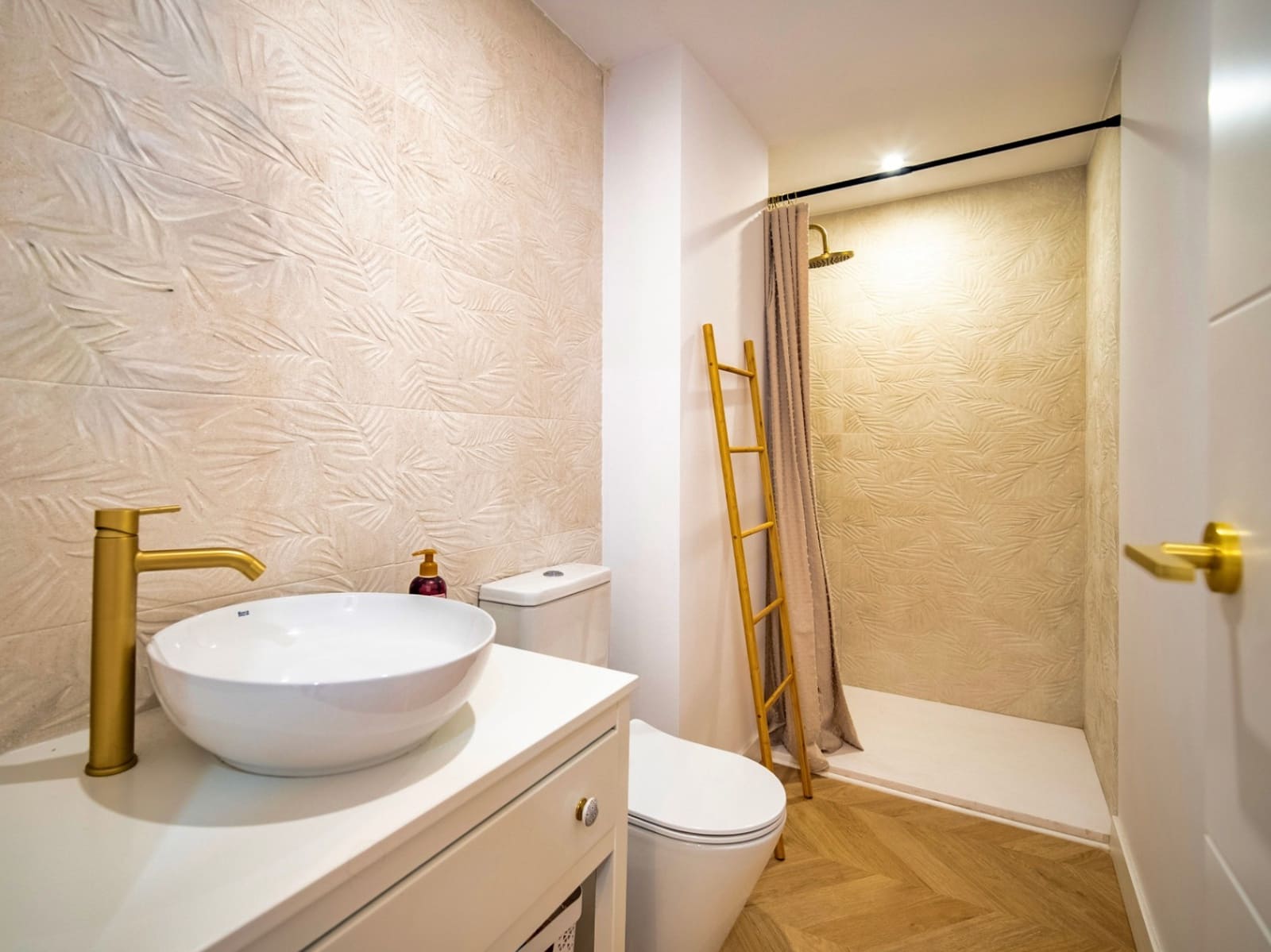 2 bedroom Apartment for sale in Alfaz del Pi / L'Alfas del Pi - € 239,000 (Ref: 9482228)