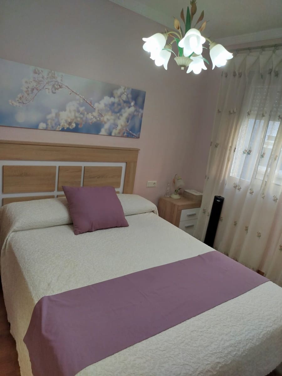 3 bedroom Apartment for sale in El Campello with pool garage - € 230,000 (Ref: 9482229)