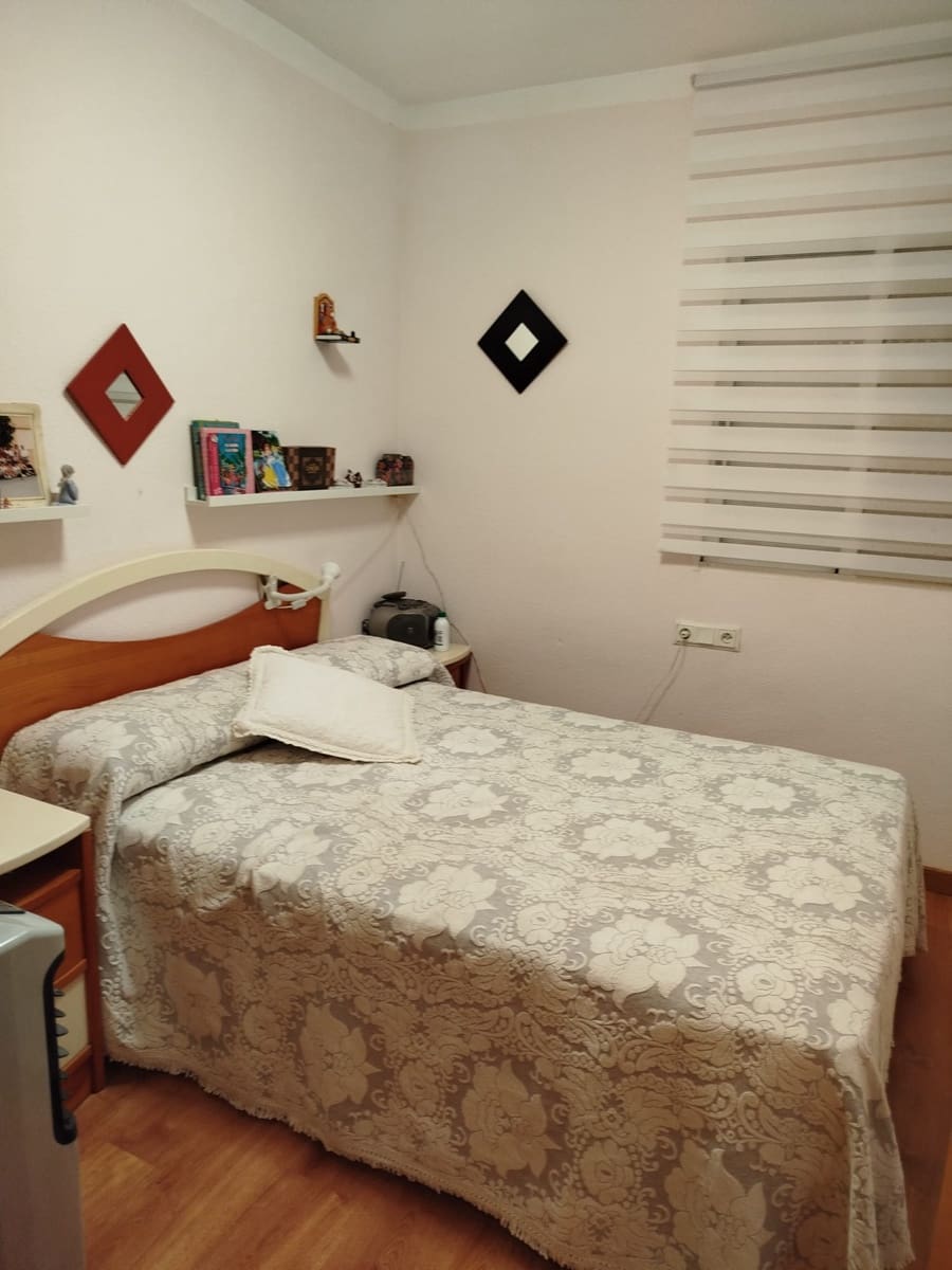 3 bedroom Apartment for sale in El Campello with pool garage - € 230,000 (Ref: 9482229)