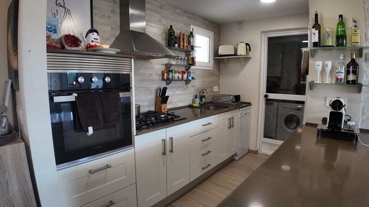 2 bedroom Apartment for sale in Albir with pool garage - € 350,500 (Ref: 9482230)