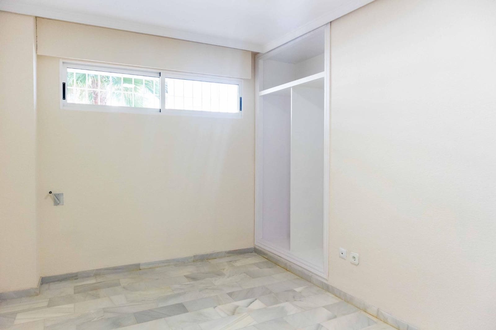 2 bedroom Apartment for sale in Albir with pool - € 239,900 (Ref: 9482233)