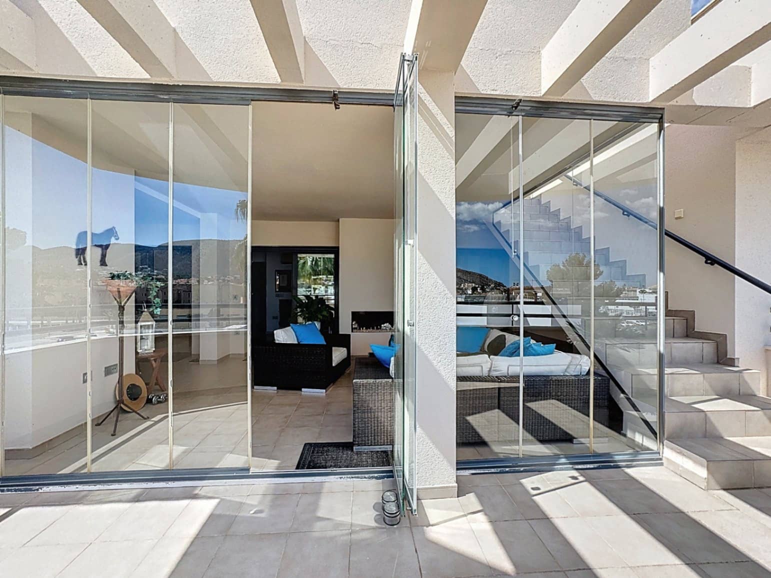 3 bedroom Apartment for sale in Albir with pool garage - € 740,000 (Ref: 9482235)