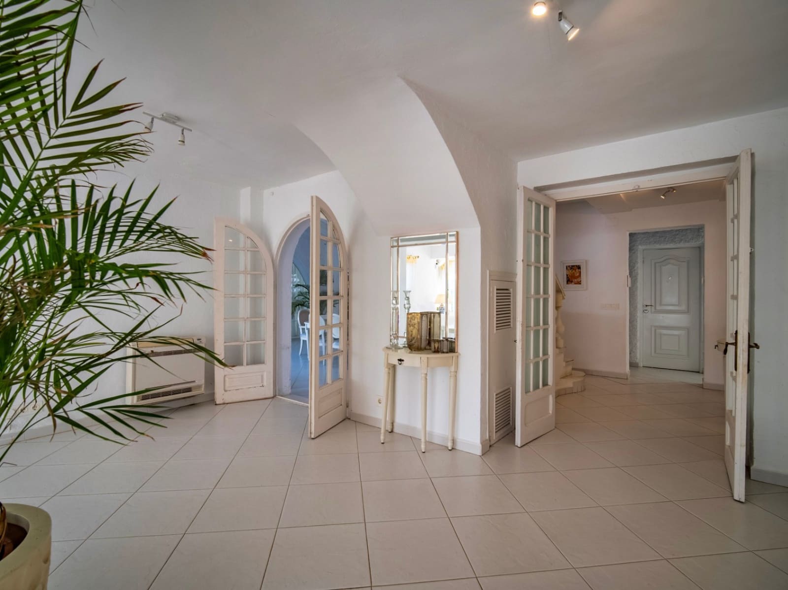 5 quarto Moradia para venda em La Villajoyosa / Vila Joiosa com piscina garagem - 950 000 € (Ref: 9571644)