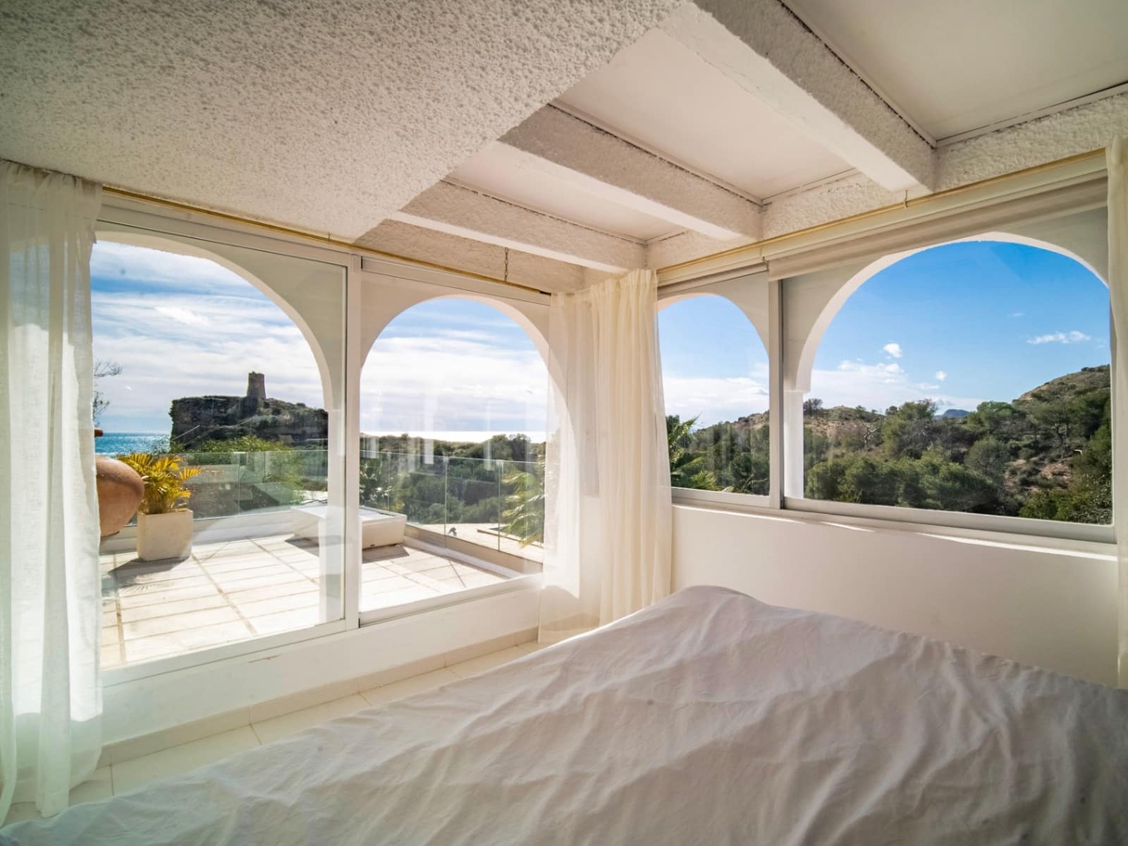 5 quarto Moradia para venda em La Villajoyosa / Vila Joiosa com piscina garagem - 950 000 € (Ref: 9571644)