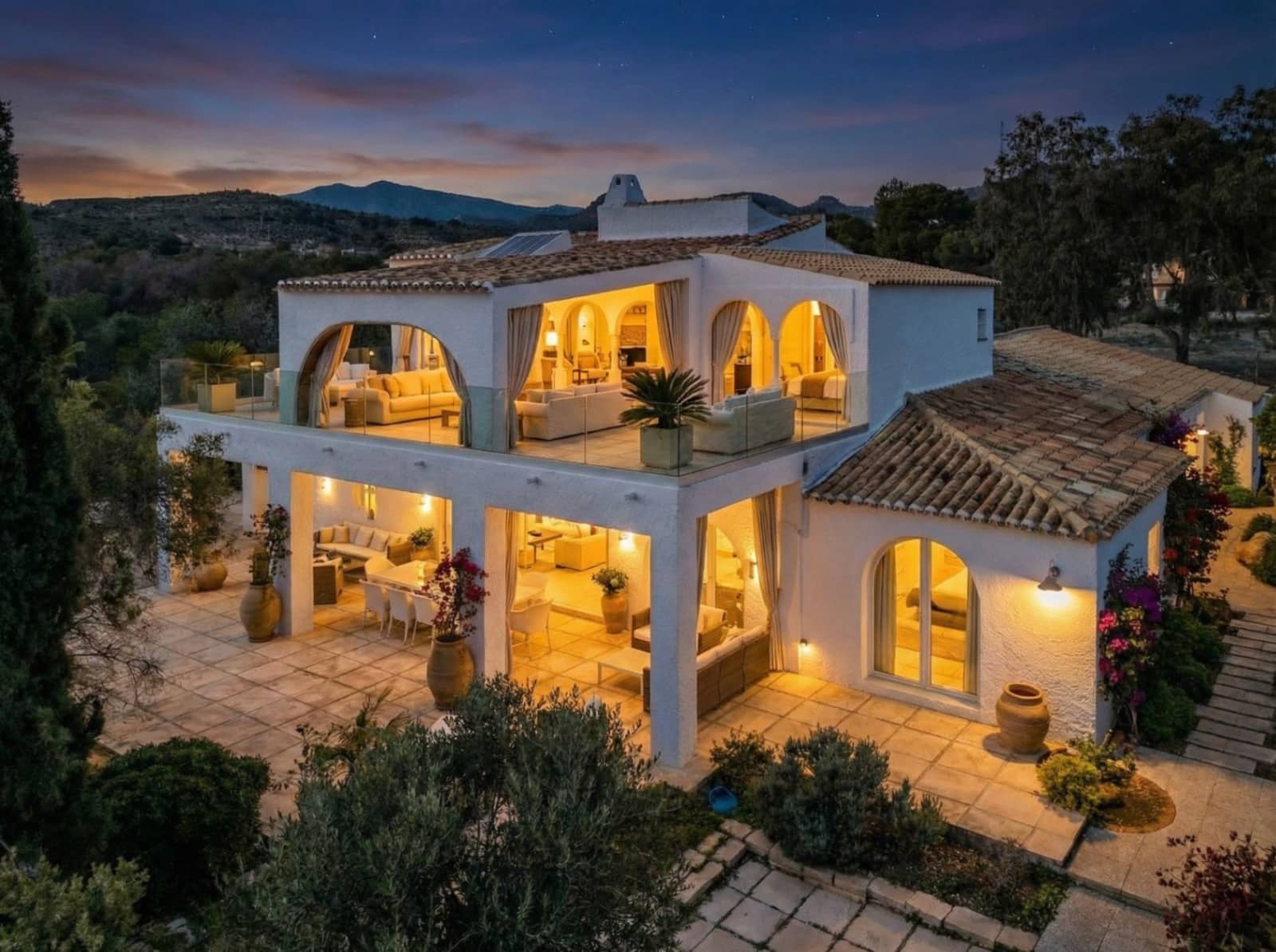 5 quarto Moradia para venda em La Villajoyosa / Vila Joiosa com piscina garagem - 950 000 € (Ref: 9571644)