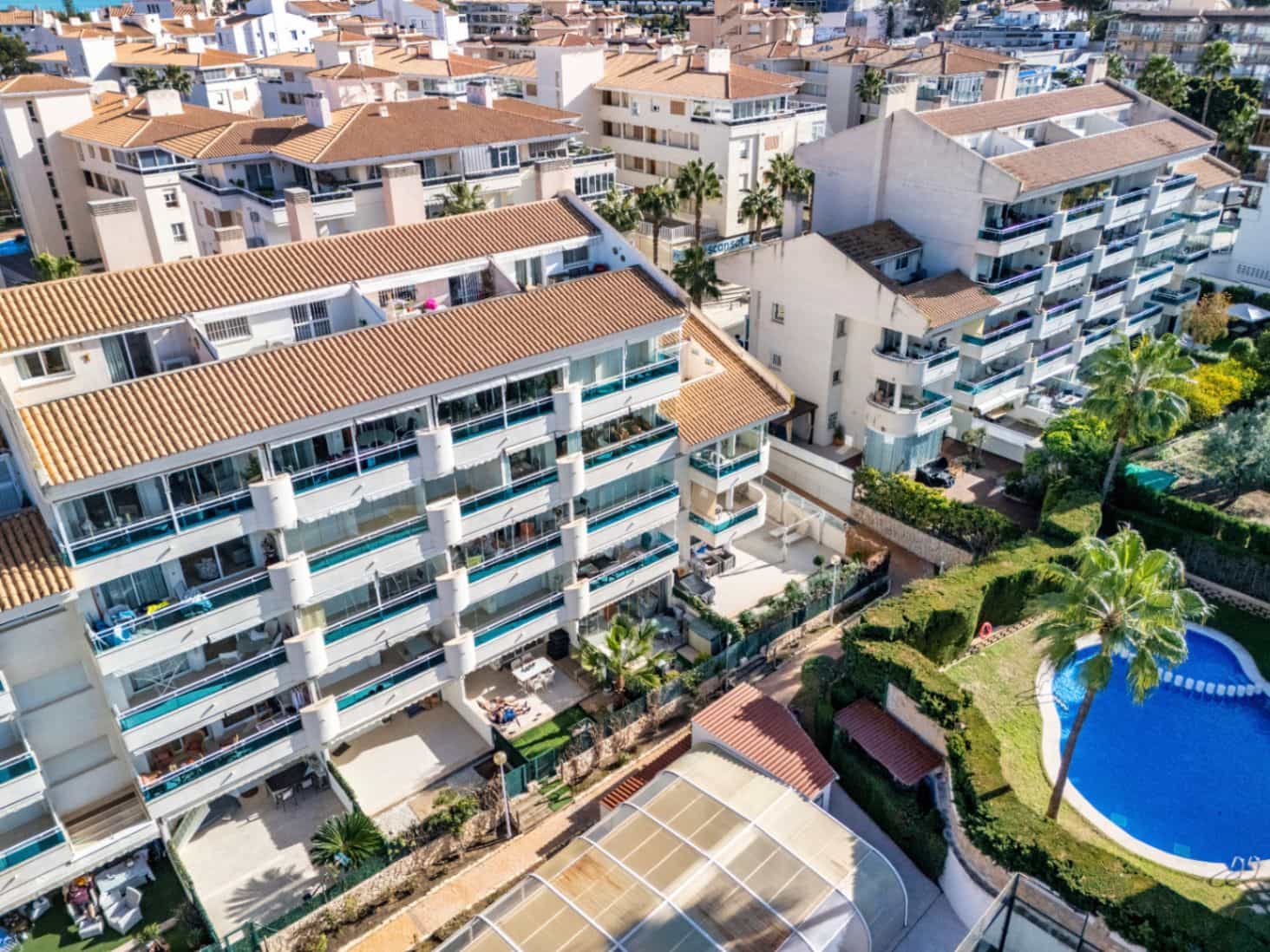 3 quarto Apartamento para venda em Albir com piscina garagem - 485 000 € (Ref: 9583426)