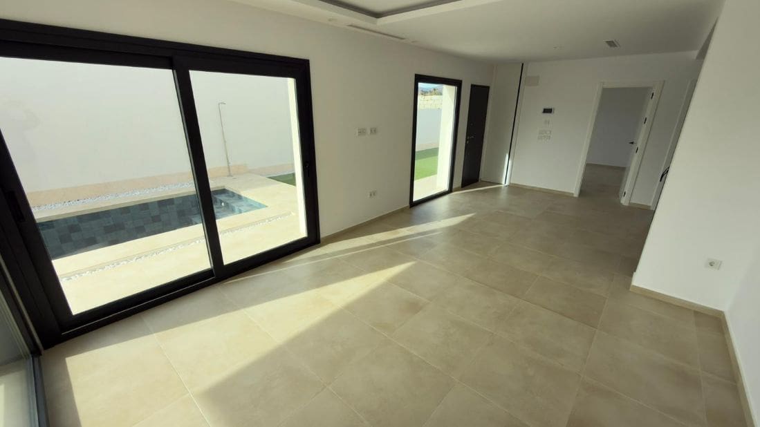 3 bedroom Villa for sale in Finestrat with pool garage - € 559,000 (Ref: 9671297)