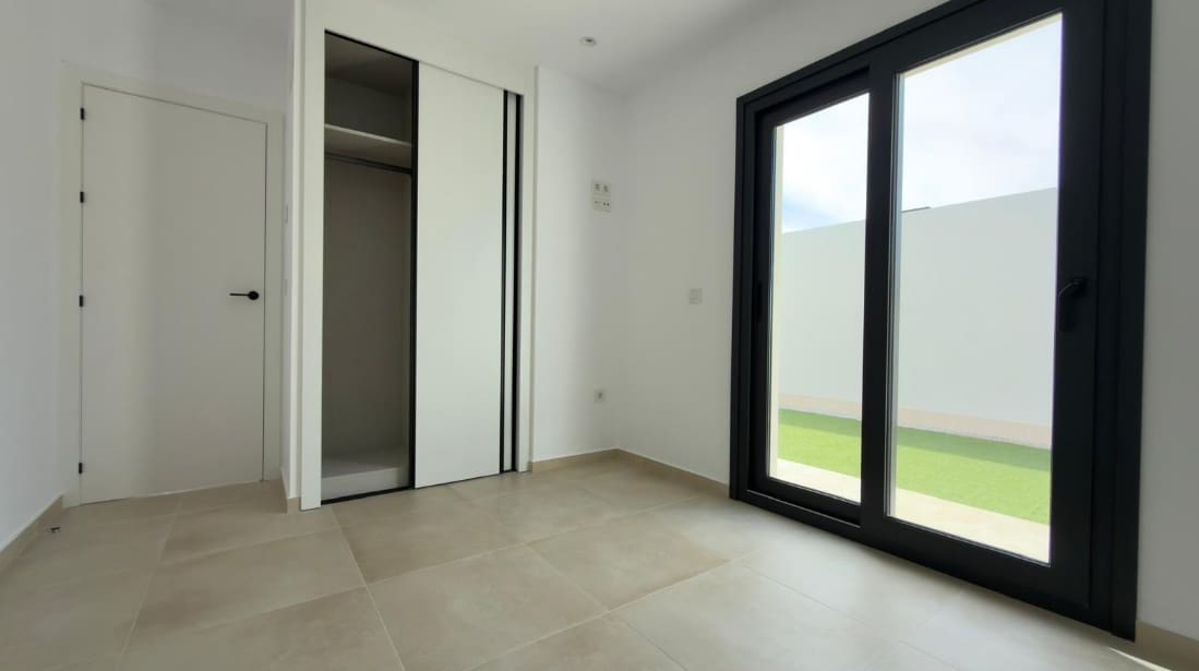 3 bedroom Villa for sale in Finestrat with pool garage - € 559,000 (Ref: 9671297)