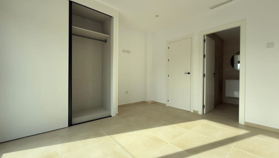 3 bedroom Villa for sale in Finestrat with pool garage - € 559,000 (Ref: 9671297)