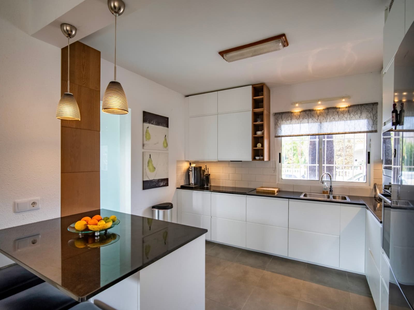 5 soverom Villa til salgs i La Nucia med svømmebasseng garasje - € 675 000 (Ref: 9671298)