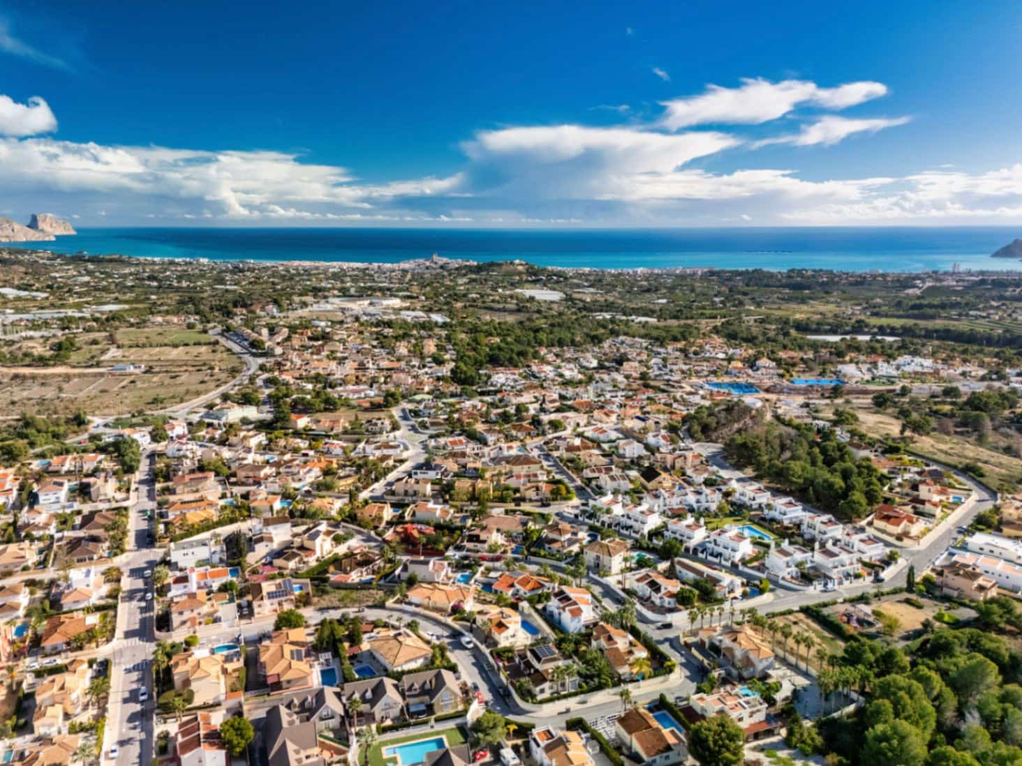 5 soverom Villa til salgs i La Nucia med svømmebasseng garasje - € 675 000 (Ref: 9671298)