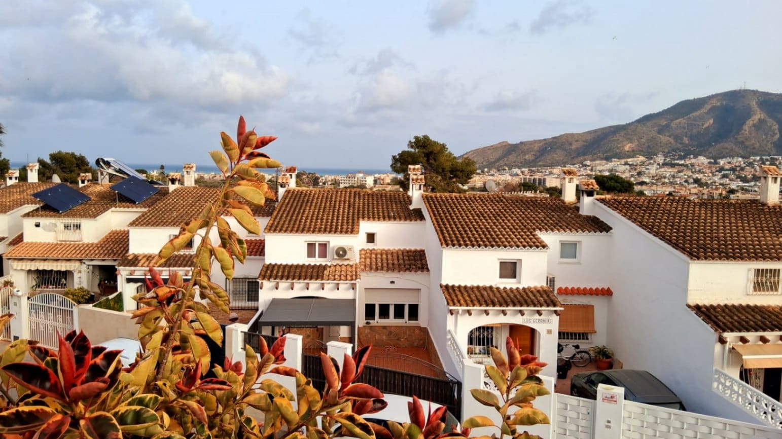 3 sovrum Radhus till salu i Alfaz del Pi / L'Alfas del Pi med pool garage - 347 500 € (Ref: 9671305)