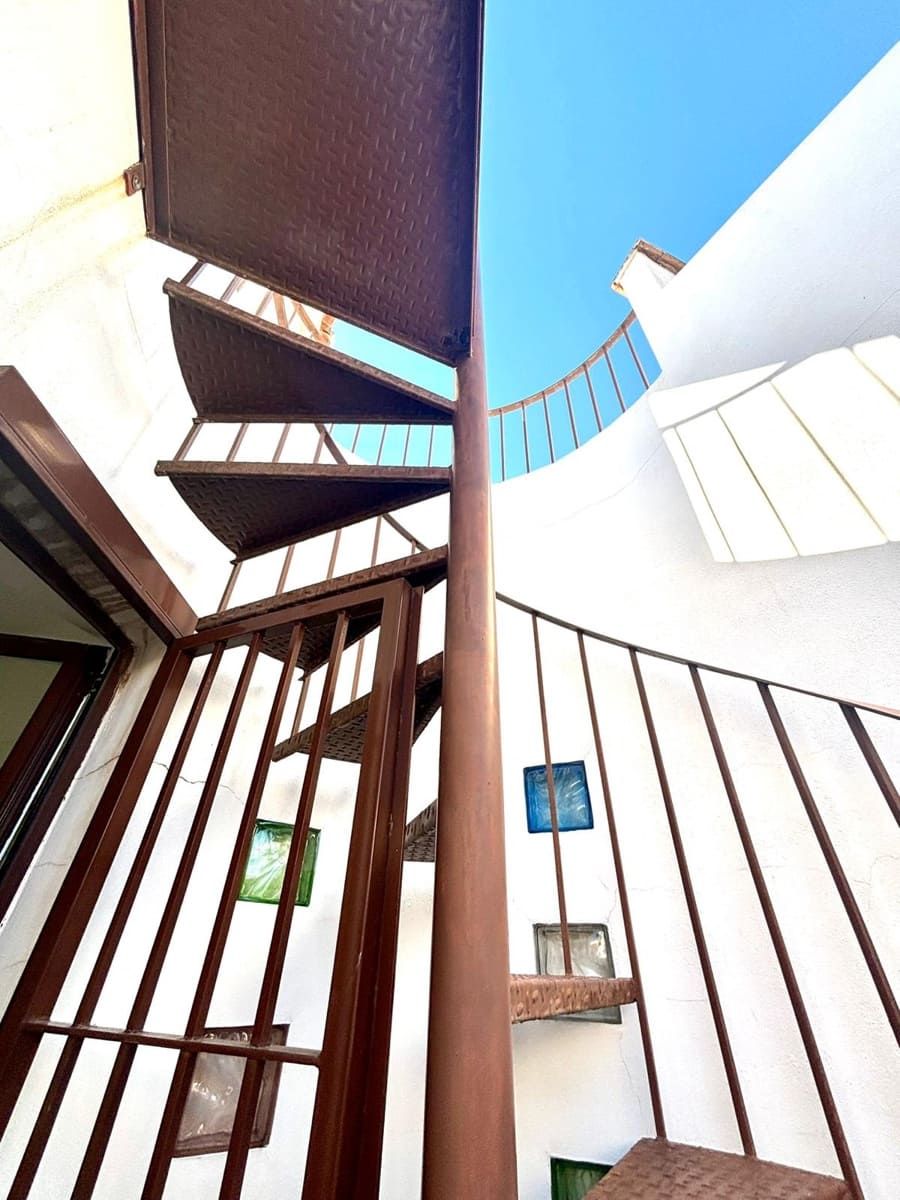 3 quarto Moradia Geminada para venda em Polop com piscina garagem - 319 000 € (Ref: 9671306)